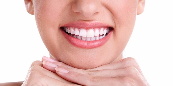 Collagen bảo vệ răng miệng